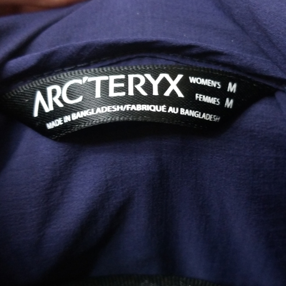 Jacket - Picture 6 of 6